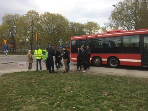 19 Blackebergsv/ Björnsonsgatan Höga hastigheter trafikfara Överväga fartdämpande åtgärder i form av t.ex.