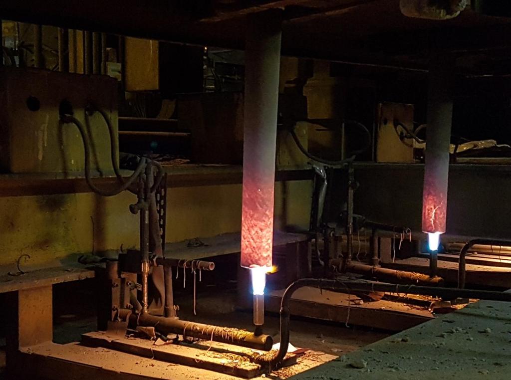 6.2 Inställning av manipulator och brännare Manipulator är det namn på hela förvärmningsstationen som innehåller gjutrörsbrännare, gjutlådebrännare samt en styrenhet för att manövrera samtliga
