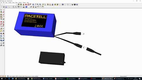 Laddning av batteriet. OBS! Använd endast originalladdaren. Anslut laddaren till batteriets laddaranslutning. När den är riktigt ansluten tänds den röda lampan.