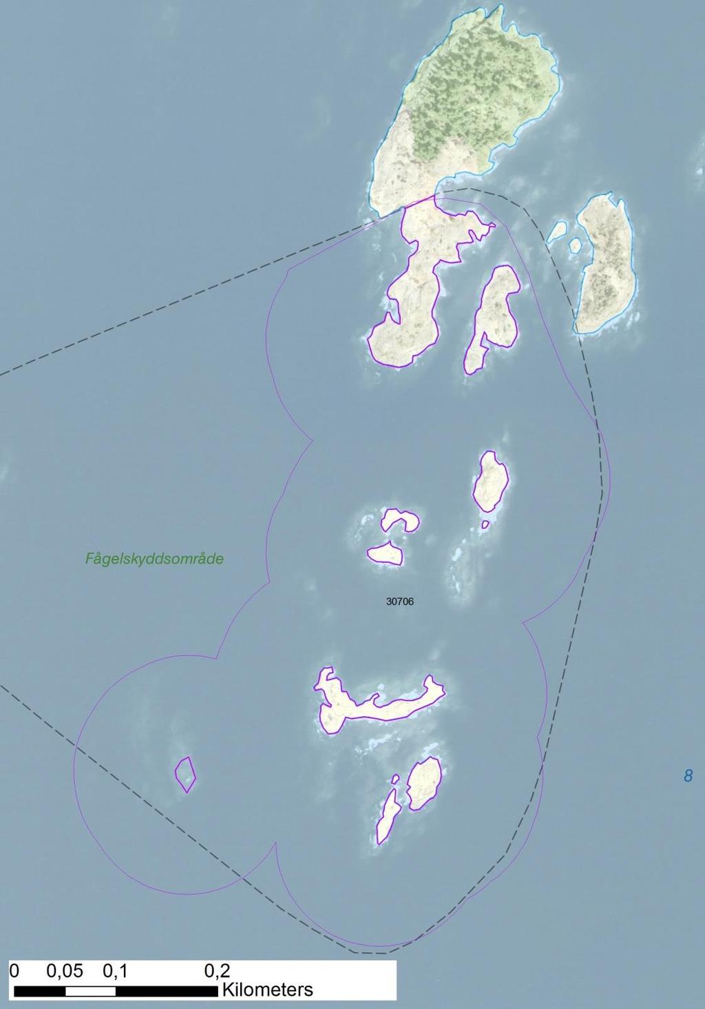 enskilda öar Tidsåtgång (1: <0,5 dv, 2: 0,5-1 dv, 3: >1 dv) Total areal 30706 Södra Koskären SE0610001 10 2 1,82 Beskrivning: Lokalen utgörs av två delvis skogklädda holmar och sju klippskär på rad