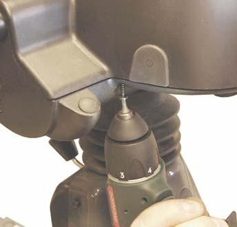 SE Montering av gasreglagekontakt M2 Anslutning av två gasreglage samtidigt.