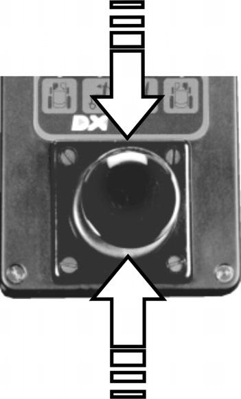 Bromsning = Ställ joysticken i mittläget.
