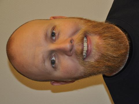 Emil Sjöstrand Tfn: 042-37 70 70