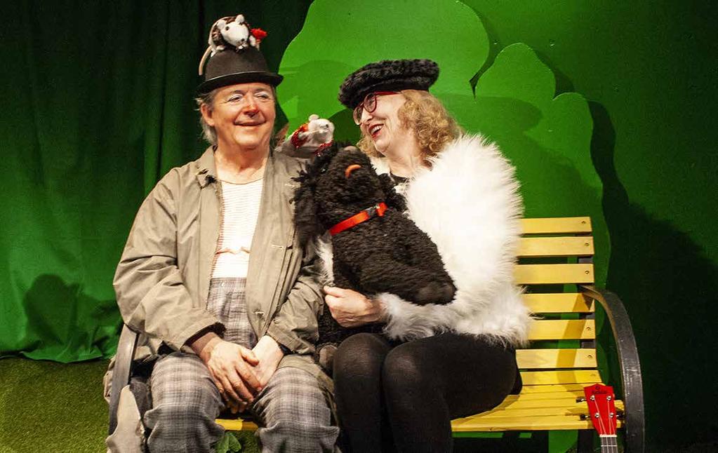 Mars Panikteatern Foto: PA Strand Barnteater: Äntligen Tjarli! Lördag 2 mars kl. 11.