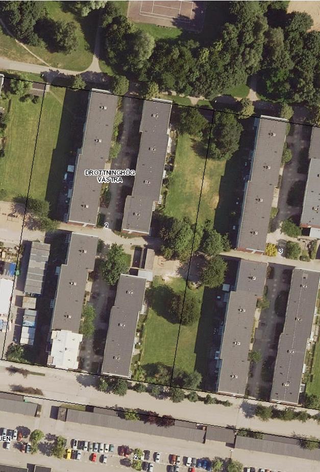 Utvärderig av ostadsgård, Grökullagata - Kvalitativ bedömig (kotroll ) - Udviks stråk geom bostadsgårde? - Nej (se markerig i rött) - Är bostadsgårde tydlig iramad?