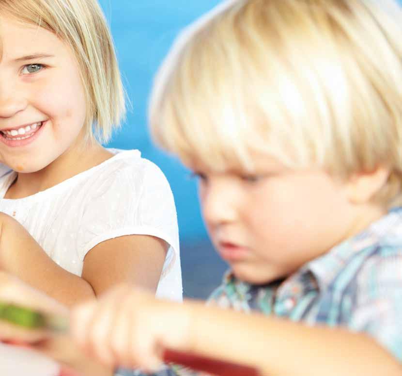 Me gusta Etwas zu essen We are eating Grönsaker Buono Maitsev Goed flickorna redan från och med årskurs 2. Däremot är flickorna bättre på sitt modersmål redan i årskurs 1.