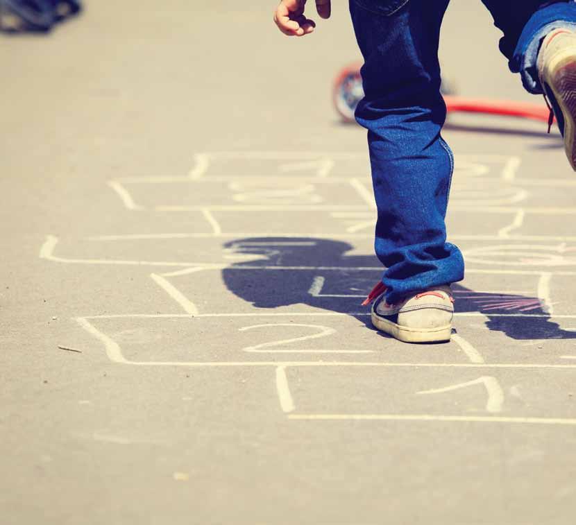 ENLIGT ARBETSGRUPPEN SKA SPRÅKUNDERVISNINGEN I ÅRSKURS 1 OCH 2: vara inspirerande vara barnorienterad vara betydelsefull för barnen vara mångsidig få med alla anpassas för alla vara uppmuntrande