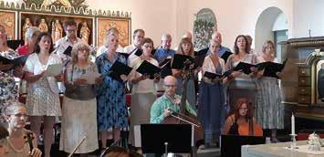 Vid högtiden, som fyllde Älmhults kyrka, medverkade Vokalensemblen, instrumentalister och solister bland annat med musik