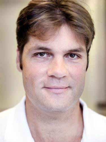 njurskada. Administrering av njurtoxiska substanser bör undvikas och riktade åtgärder kan vara av värde för patienter med riskfaktorer för njurskada efter trauma.