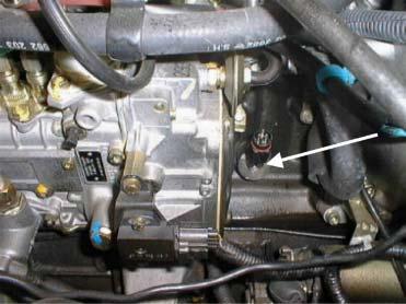 OPEL CORSA.4 98>, TIGRA.4 N Demonter radiator og kjølevifte. S Demontera kylare og kylfl äkt. FIN Irrota jäähdytin sekä jäähdyttimen tuuletin. G Dismount the radiator and the cooling fan.
