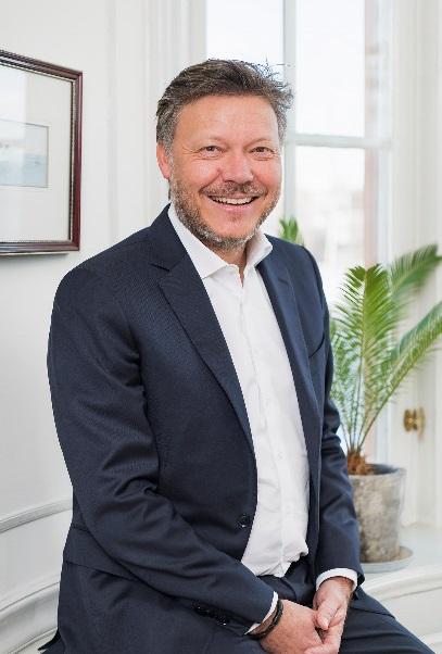 Modern Times Group MTG AB 2(31) Koncernchefen har ordet Lönsam tillväxt Vår positiva utveckling har fortsatt med stigande försäljning, vinst och marginal för.