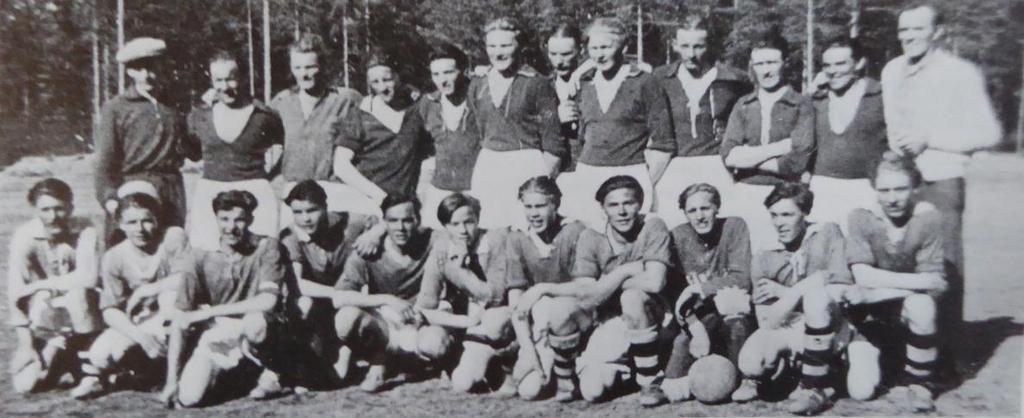 Rune Johansson, Anders Larsson, Toms Oskar, Gudru Erik, Toms Olle, Kål Olle, Bror Ernlund, Erik Nilsson, Axel Nilsson, Jannes Bång, Kål Nils och Janne Hansjons