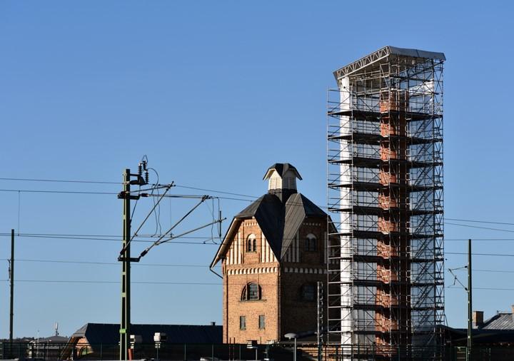 Slakthuset i Gamlestaden är ett betydelsefullt industriarv, och både entréområdet och skorstenen bedöms som särskilt välbevarade.