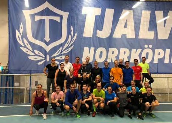 månad och tävlar inte alls. Nästan 35 ledare/tränare finns runt dessa barn och de är med ett eller flera pass per vecka. Många ledare är föräldrar till barn som är med i gruppen.