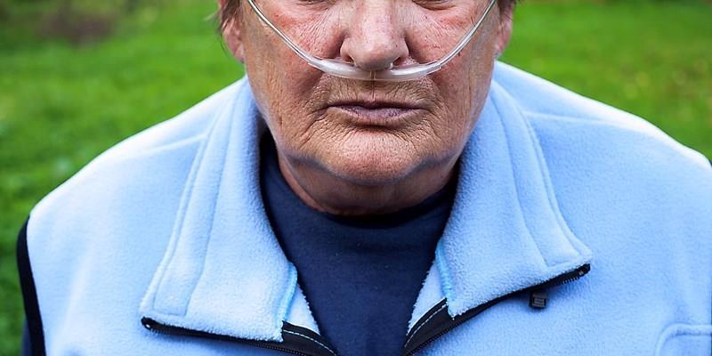 Patientfall Sture är en 88-årig man med KOL, svår andnöd. Låg saturation 75%.