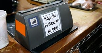 Fiskekort på fler sätt Butiksåterförsäljare Anslut befintliga återförsäljare och få samtidigt alla fördelarna med de digitala fiskekorten, t.ex.