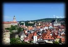 Genom ett pittoreskt landskap ankommer du till regionen Mähren där du utforskar den magnifika staden Telč. Tack vare vår lilla grupp kan vi göra flera stopp med panoramavyer på okända vägar.