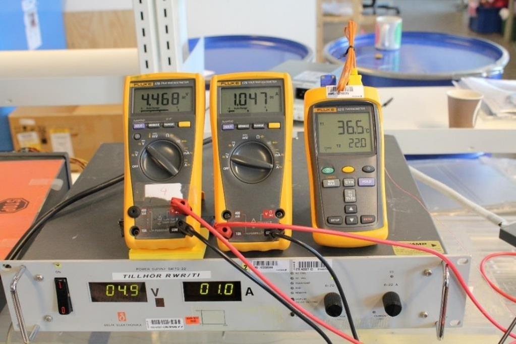 Figure 3-10 How to acquire the data of the experiment Single-phase immersed liquid cooling 3.3.1 System The immersed cooling system consists of two separate branches, as shown by Figure 3-11.