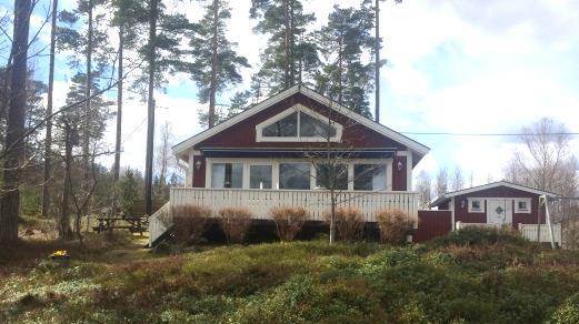 Vid prövning av frågan om att upphäva strandskyddet för ett visst område får man som särskilda skäl beakta om det område som upphävandet avser redan har tagits i anspråk på ett sätt som gör att det