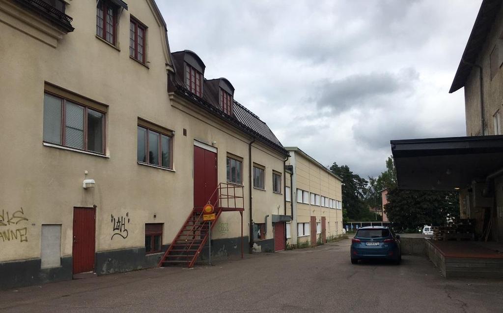 Ludvika Kommun Planbeskrivning Förskola Marnäs Sida 11(19) Fasad mot sydost, närmast Östra Storgatan Kontorsbyggnad