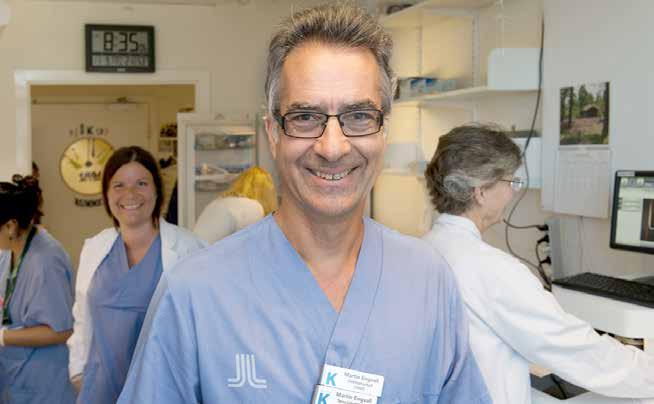 ett svenskt center med lhon register Martin Engvall,