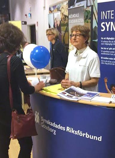 På plats finns utställare som delar med sig av information om samhällets skyddsnätverk och låter dig testa enklare vardagshjälpmedel. Ingen anmälan krävs.