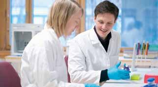 STUDIEPLAN: År 1 Grundläggande kemi År 2 Kemisk dataanalys År 3 Organisk kemi Biokemi Matematik Fysikalisk kemi Kemisk bindning Neurokemi Oorganisk kemi Analytisk kemi Experimentell kemi Valfria