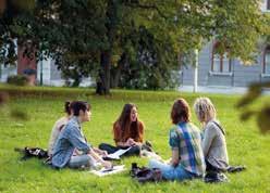 Stockholms universitet Stockholm är en stad med många ansikten och det är lätt att hitta egna favoriter inom kultur och nöjesliv eller att njuta av den vackra naturen.