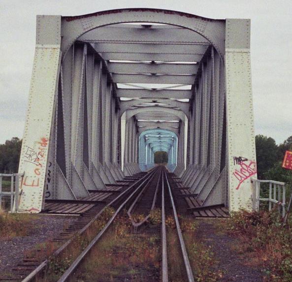 Morjärv Haparanda Sunderbyn Noviken/LTU Pieå Elekrifiering Efer uppruning av järnvägen på venk ida är de enda räckan Haparanda- Laurila/ om forfarande aknar elekrifiering.