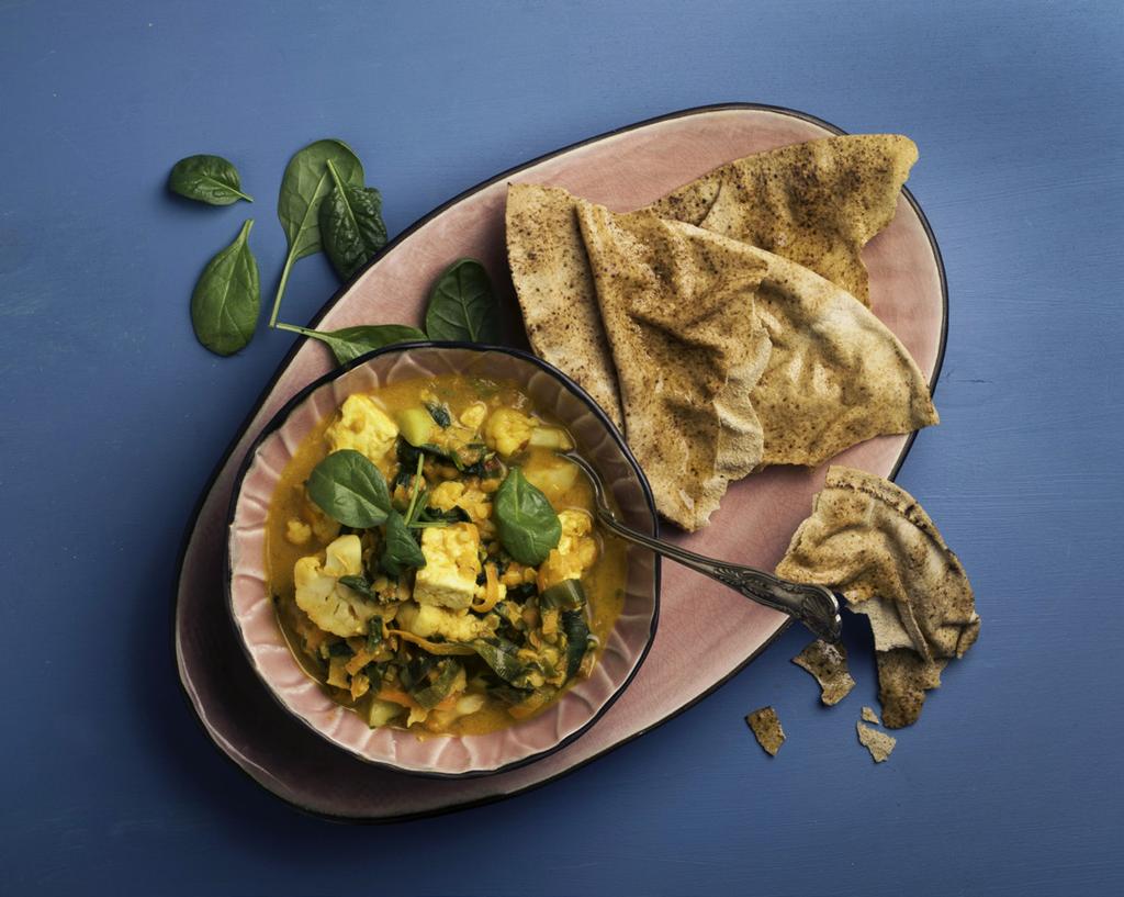 FLEXITARIANKASSEN 4 FÖR 4, 20 22 JAN 2019 VECKANS RECEPT 4 Meny FRASIG TORSK MED CURRY-& ÄPPELSÅS SAMT KLYFTPOTATIS DAAL PANEER MED VITLÖKSNAAN GRÖNKÅLSTABBOULEH MED KYCKLINGFILÉ & VITLÖKSYOGHURT