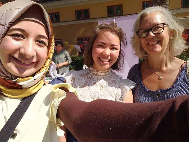 Demokratiambassadörer på studiebesök i riksdagen, september