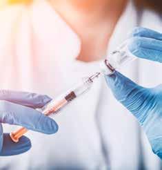 och nästa gång den angrips är den rustad att slå tillbaka. Framtidens vacciner är nästan ännu mer spännande. Forskare arbetar just nu med ett vaccin mot prostatacancer, en stor folksjukdom bland män.