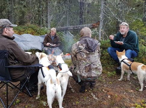 STÅNDSKALL NR 4 2018 50 Jägarna 3 har premiär den 14:e november på Cmore, en serie i 6 avsnitt. Den kommer även visas på tv4 våren 2019.