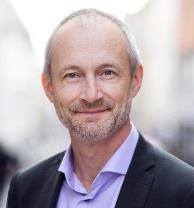 G E N E R A L D I R E K T Ö R E N S F Ö R O R D 1 Generaldirektörens förord När jag tillträdde som generaldirektör för ESV i april 2017 kom jag till en myndighet som i huvudsak fungerar mycket väl.