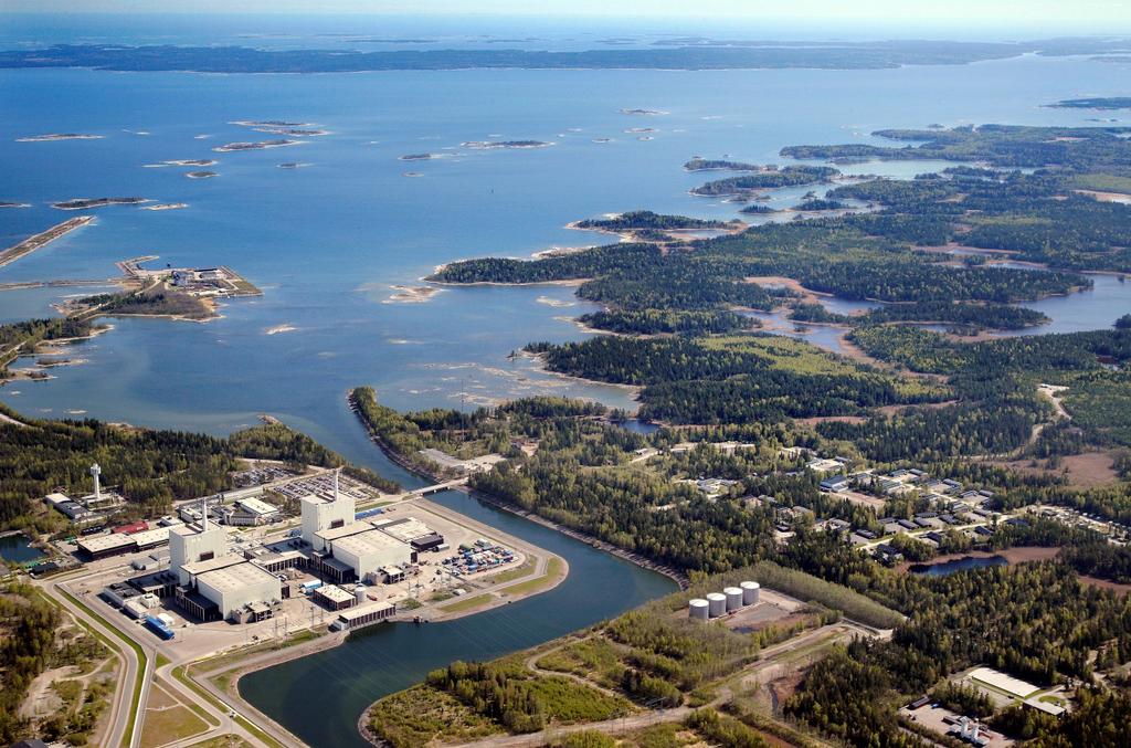 Öppen 1.0 Godkänt 5 (16) S-3. Vy över området i Forsmark med kärnkraftverket i förgrunden.
