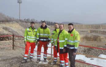 Nr. 7 vom 15.2.17 Amtsblatt Dotternhausen Dautmergen Bürgerentscheid zur Süderweiterung: Ihre -Stimme schafft eine klare Verhandlungsbasis für Gemeinde und Zementwerk ANZEIGE DER FIRMA Am 19.02.