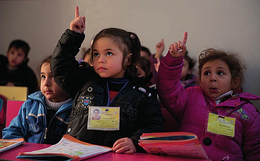 Mål 4: God utbildning för alla Foto: UNICEF/Shehzad Noorani Säkerställa en inkluderande och jämlik utbildning av god kvalitet och främja livslångt lärande för alla.
