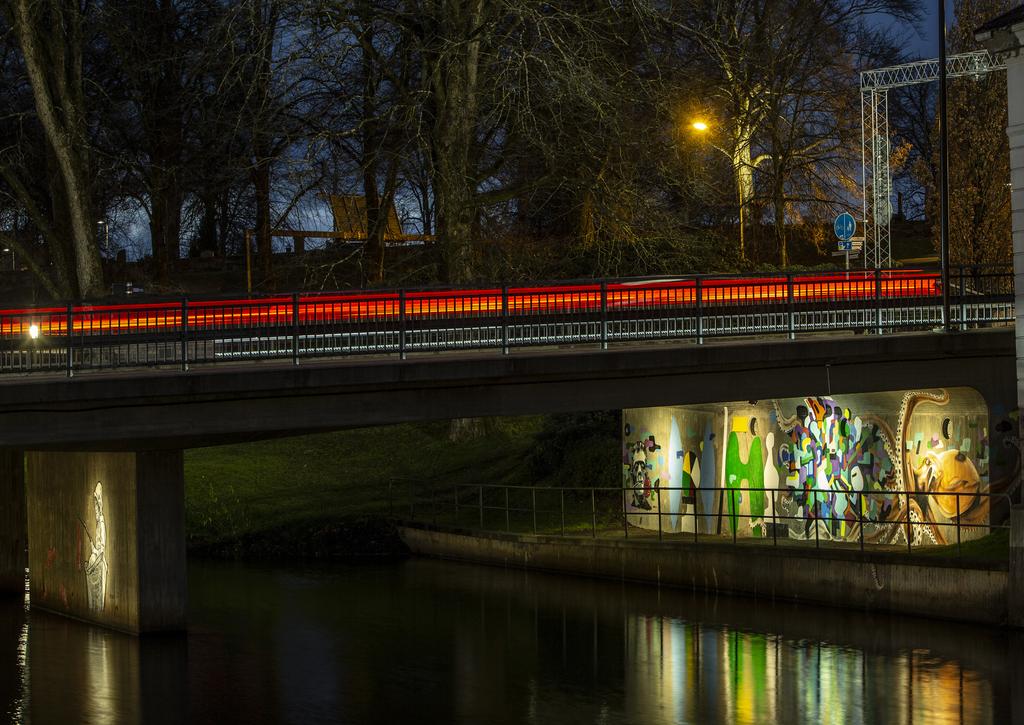 STADEN SOM GALLERI Året runt går den offentliga konsten att inspireras av i Borås.