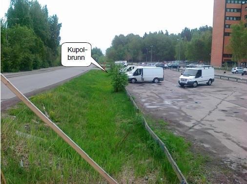Diket är anslutet till inlopp till en befintlig damm i västra Kungens kurva, se figur 10, 11 och 12. Figur 10.