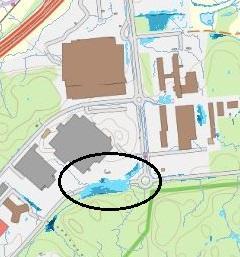 Dagvatten rinner även ut mot den södra delen av planområdet och då vidare till det