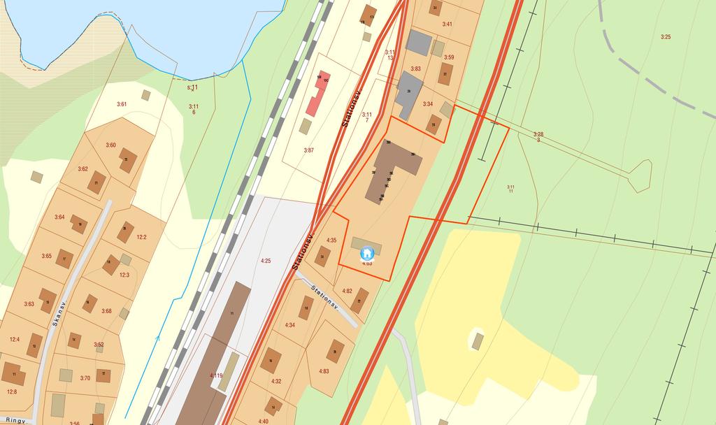 24 Projektbeskrivning Bergsviken 4:63 Fastigheten och dess läge Fastigheten är belägen inom 5 minuters gångavstånd till Svenstavik centrum.