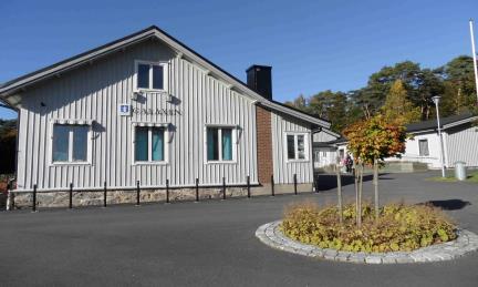 Meddela att du kommer till Månadsträffen.