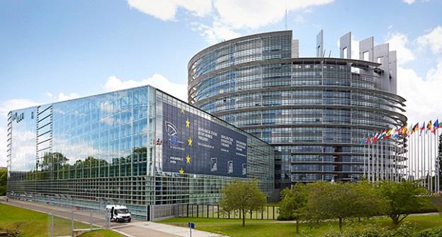 Introduktion Den 26 maj 2019 är det dags att rösta till Europaparlamentet. Alla medborgare i EU:s medlemsländer kan då rösta på vilka som ska representera dem i Europaparlamentet de kommande 5 åren.