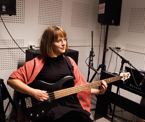 Folkbildning, demokrati och kultur för alla I Uddevalla har Studiefrämjandet varit med och anordnat World Culture Fest, en festival som lyfter fram dans och livemusik från flera av de länder som
