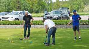 Torsdag 6 juli Titleist Slaget* Spelform: Singeltävling 18 hål, slaggolf. Klassindelning: Fem klasser, varav två juniorklasser.