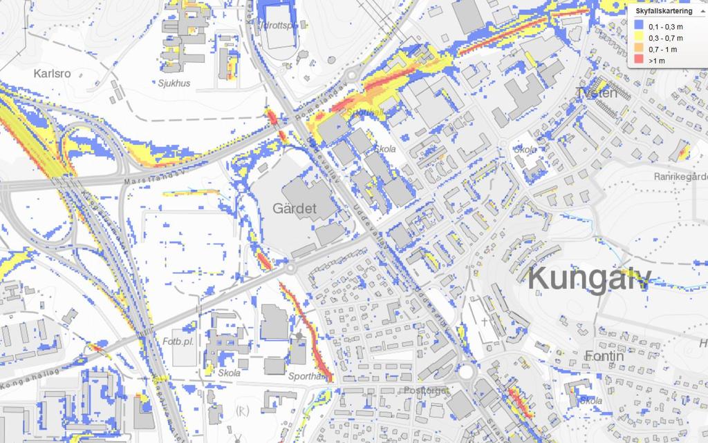 Bilden är från WebbGIS och visar hur ett 100-årsregn 19 kan påverka delar av Kungälv. Riskområden finns exempelvis under broar och vid bäckar. 9.2.