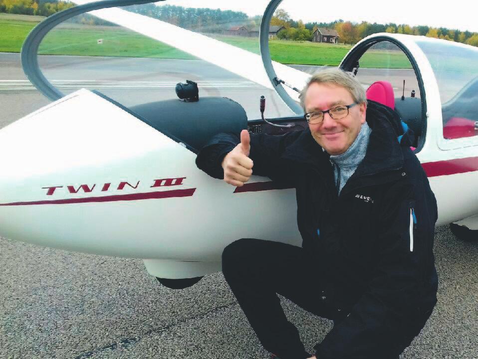 avskrivning 506 600 Beräknad intäkt 2018 Grundavgifter 30 st 39 000 Flygavgifter