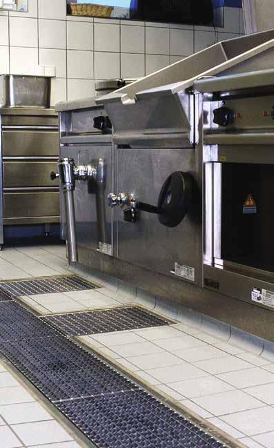 Storkök och industri PCI GV7000 (miljövänligt produktval) För keramiska plattor på golv och väggar i storkök, snabbmatsrestauranger, bilverkstäder, tvätthallar och inom industrin.