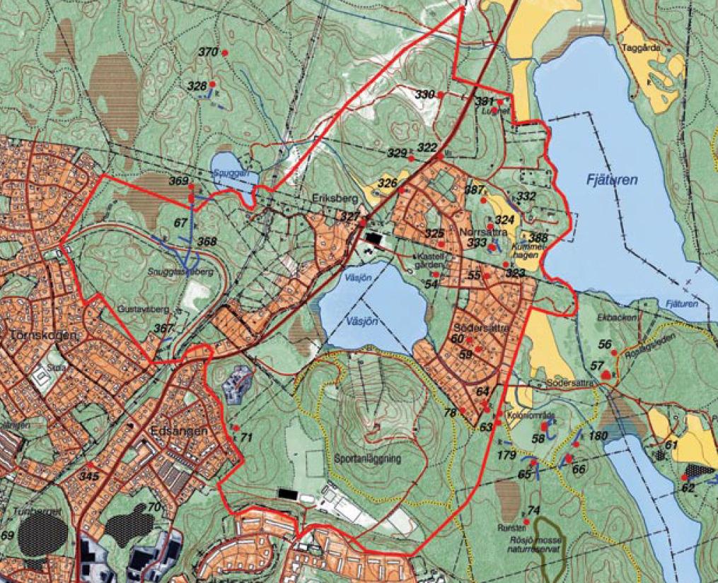 Fornlämningar På uppdrag av Sollentuna kommun genomförde Stockholms läns museum en arkeologisk utredning kring Väsjön under våren 2006; Stensträngar, gravar