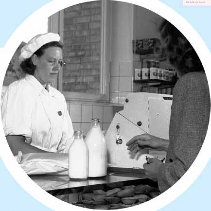 Denna utveckling hade inte varit möjlig utan avancerade förpackningar, logistik, kylteknik och kunskap om hur olika produkter bör hanteras. LÅT OSS BACKA BANDET. HUR FUNGERADE DET FÖRR?